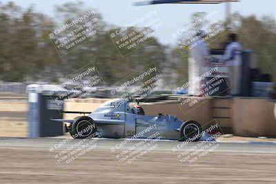 media/Jun-02-2024-CalClub SCCA (Sun) [[05fc656a50]]/Group 4/Qualifying/